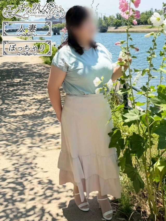 秋乃(あきの)(エッチな熟女)