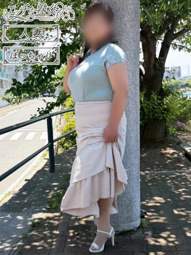 秋乃(あきの)(エッチな熟女)
