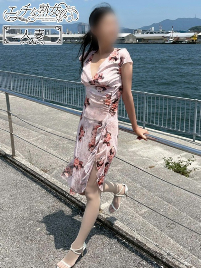 千歌(ちか)(エッチな熟女)
