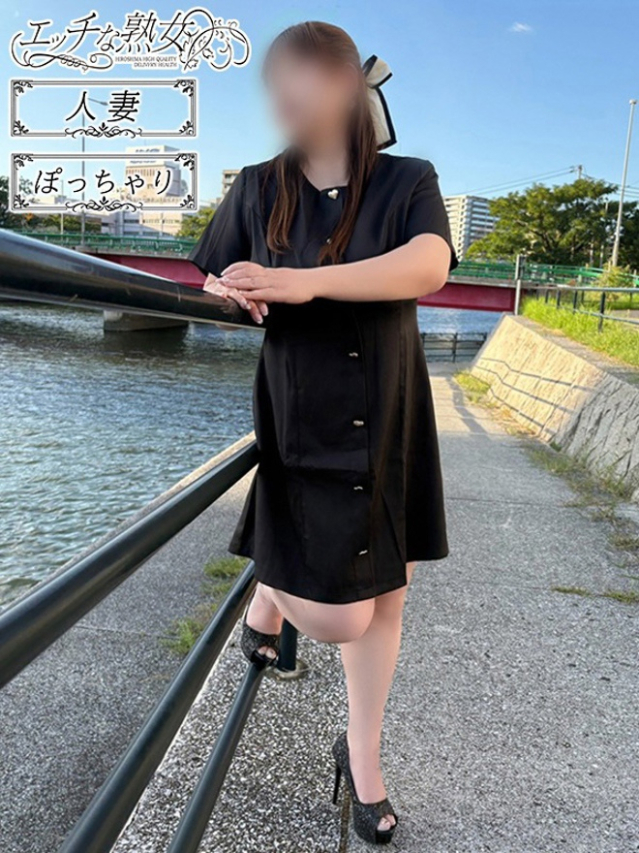 桃(もも)（エッチな熟女）