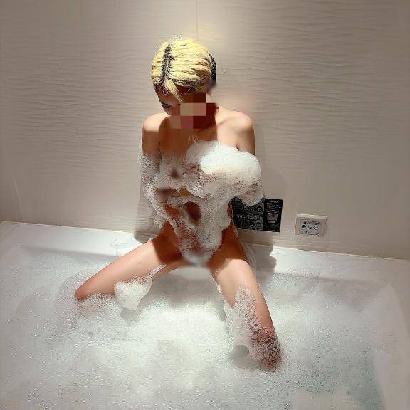 歌とえ?ちの関係?