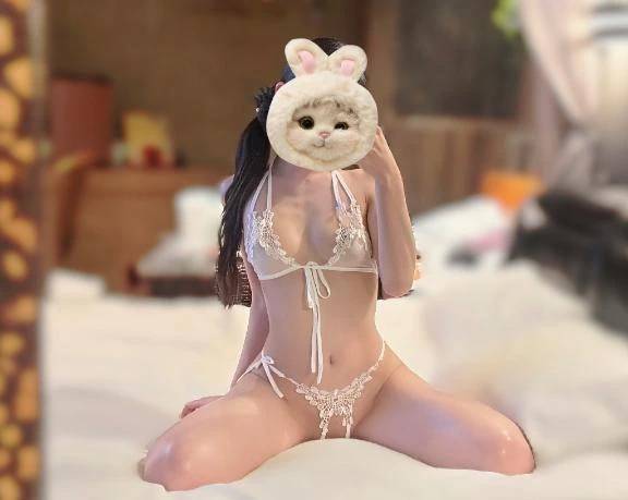 丸見えだね🔞🤤