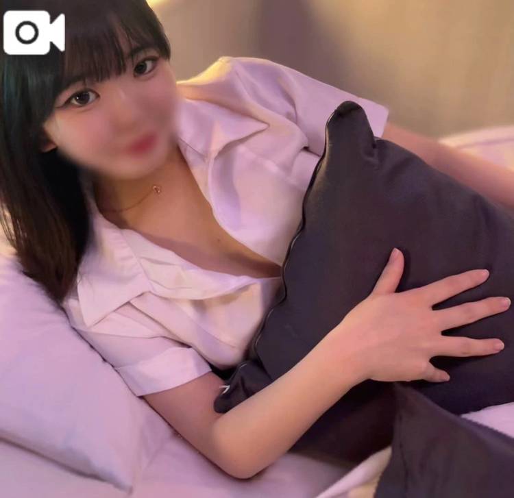 焦らされるのに弱いかも😖🤍