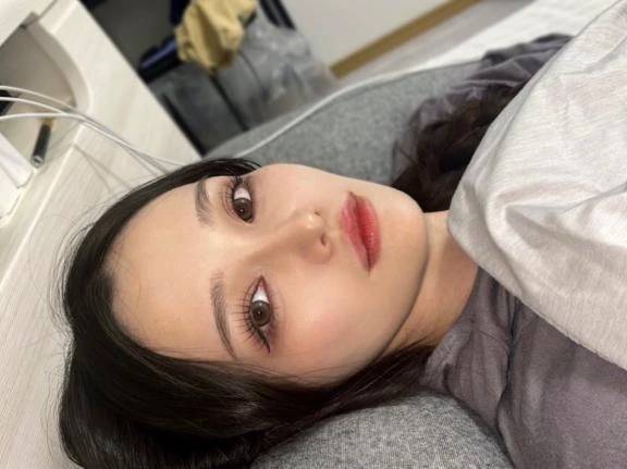 隣、空いてるよ？❤️