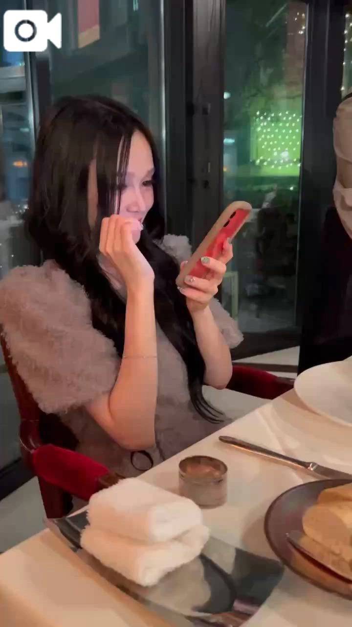 動くあーちゃん❤️