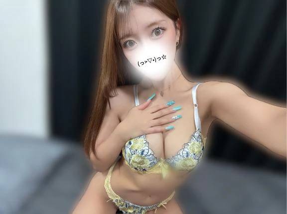 エロい女のコスプレ(?)