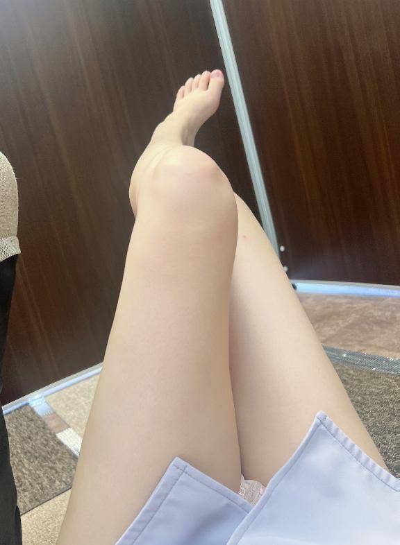?見ちゃダメって言われても、、、?