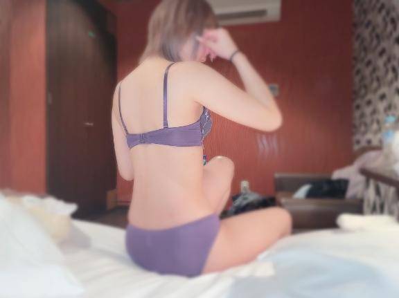 起きてるお兄さんいるぅ?