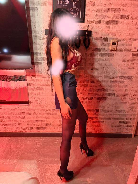 くっつきたいな……?