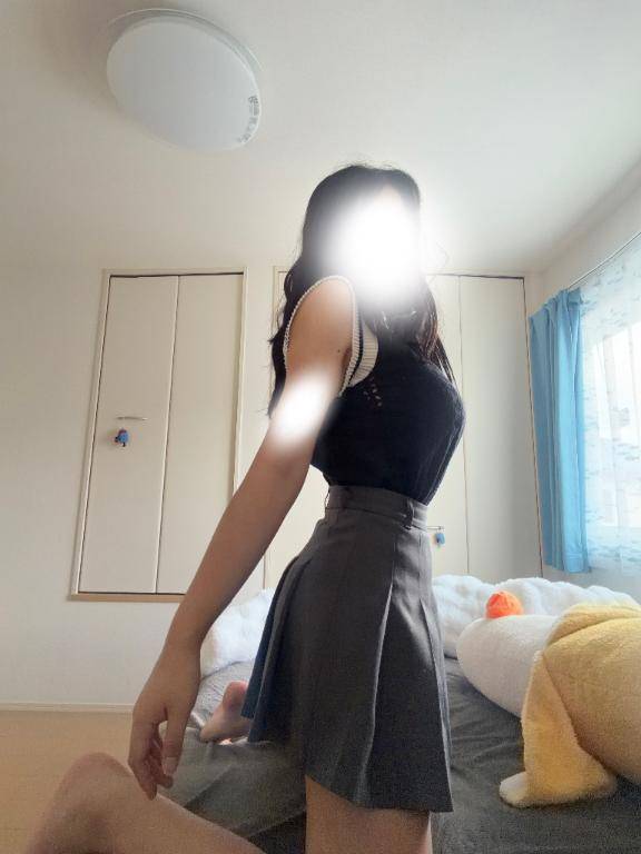 目線だけ、頂きます。