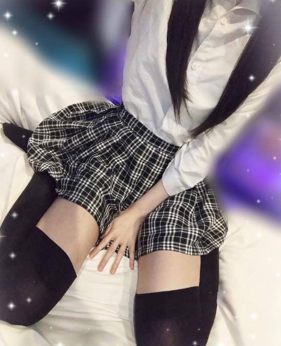 清楚の奥の秘密
