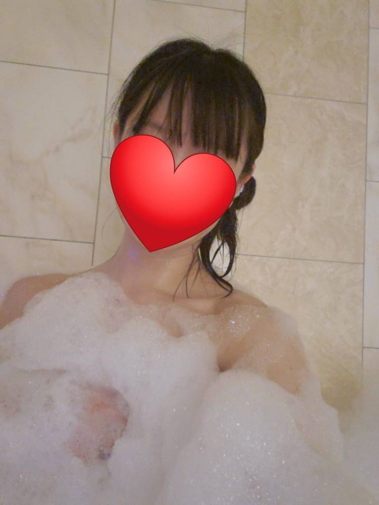 新しい動画見てくれましたか？💕今夜は南に会いに行く💟