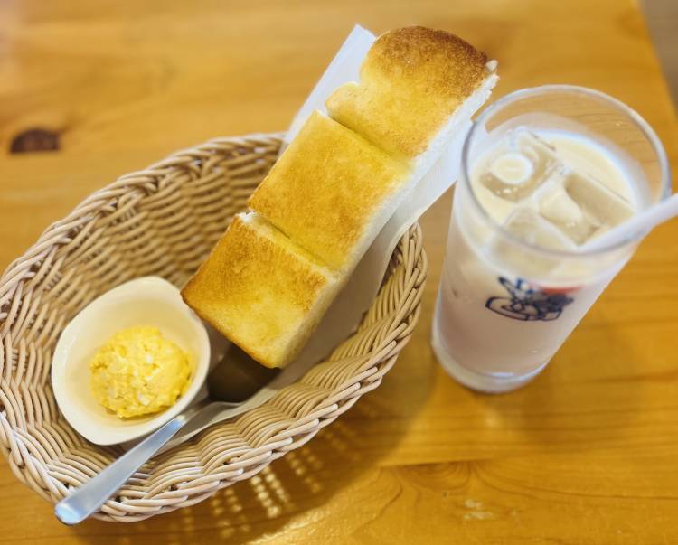 田中みな