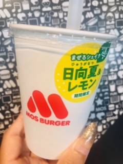 上戸りり