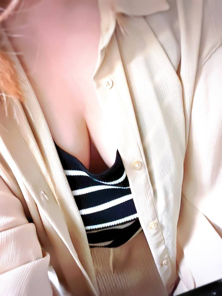 何してるの?待ってます💕