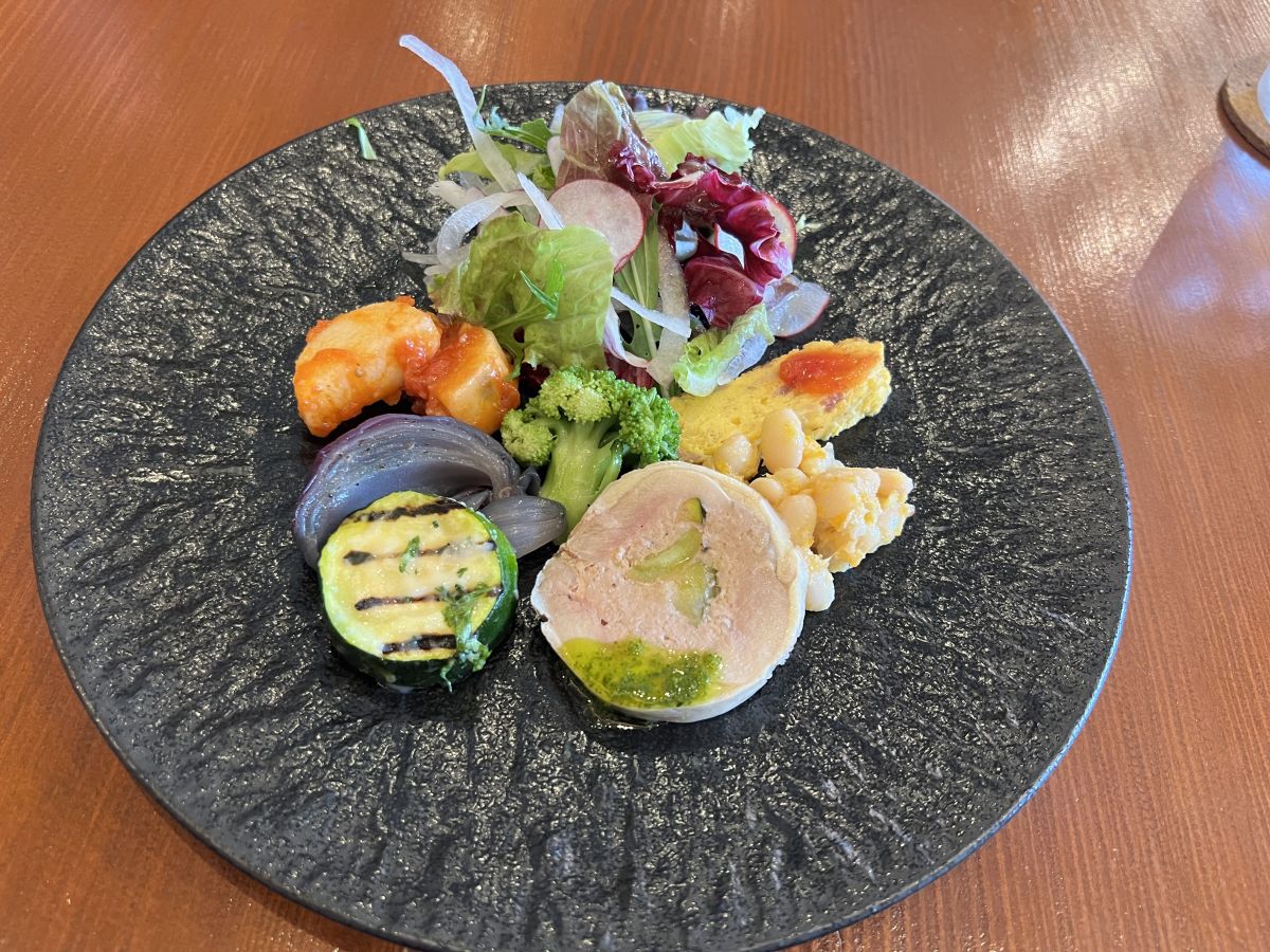 内田あおい