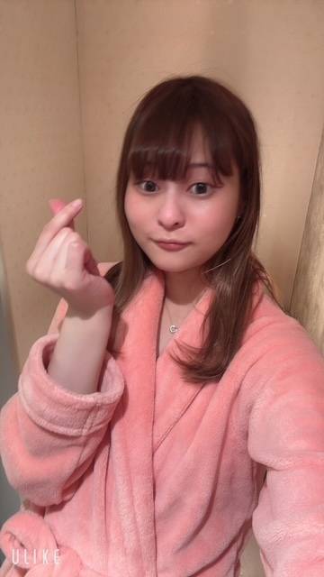 ワイン持ってそう🍷