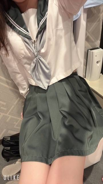 グレーな天気🩶