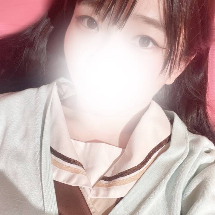 制服のまま...