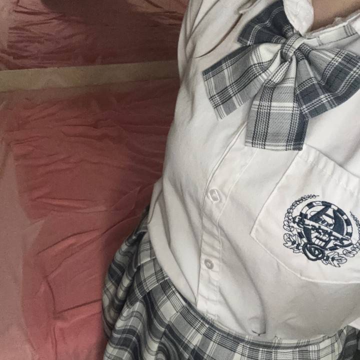 制服👗💞