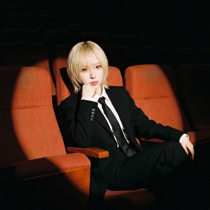 🖤まだお布団と仲良し中…？💜