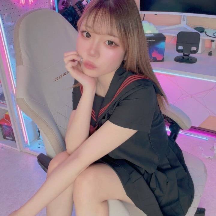 待ってるじょ💫