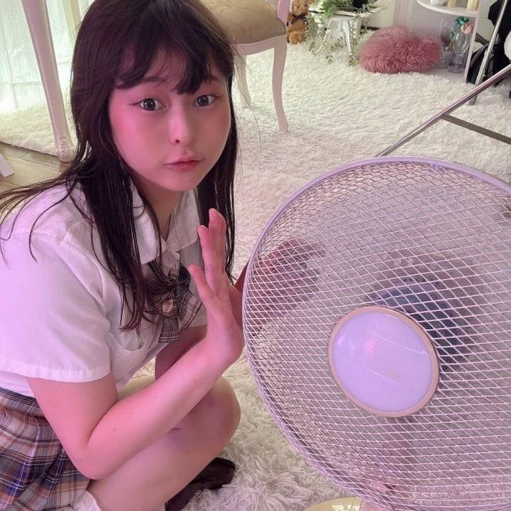 夏すぎてないけど風あざみ