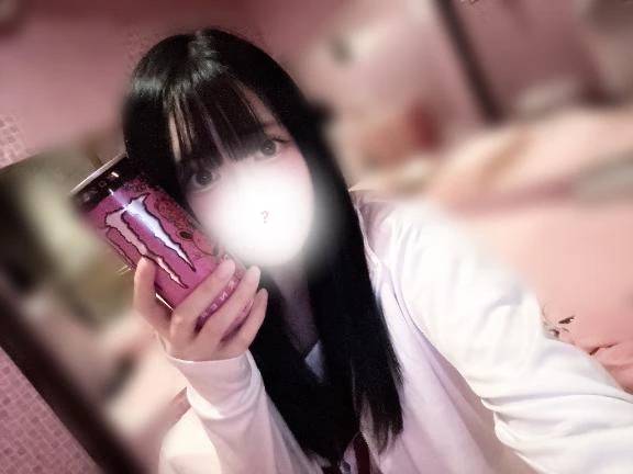 エナジードリンクの飲みすぎは自律神経が乱れるので適量にしましょう