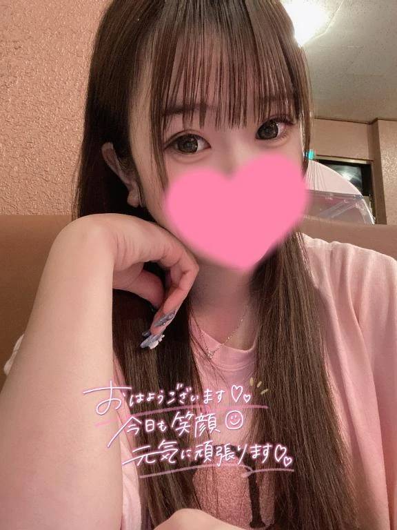 朝からは♡撮りしてるみたいに⸝⸝⸝💭