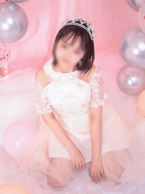 明るい時間から背徳的な行為