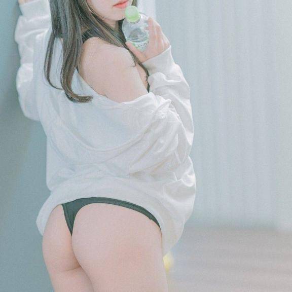 痴女の食レポ