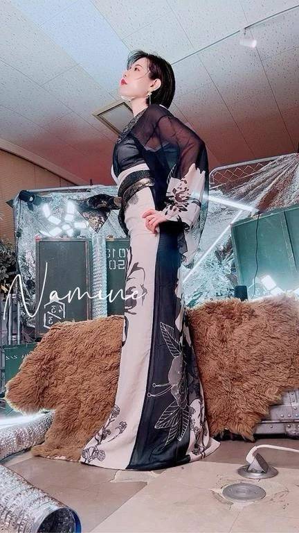 明日（11日）も17時半から♡