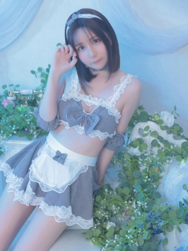 三月 なのか(石庭別館)