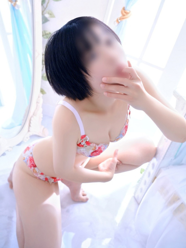 艶麗りこ（石庭別館）