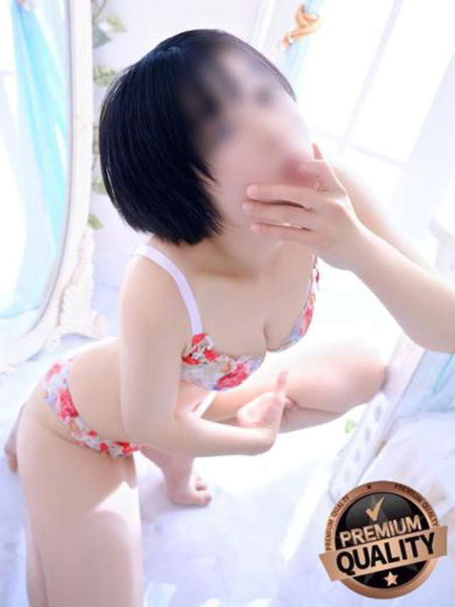 艶麗りこ（石庭別館）