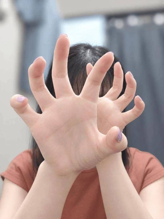 こちょこちょで勃起🩷