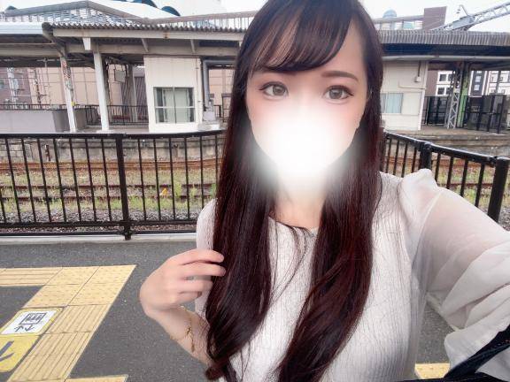 - ??? 明日29日(木)10:00～