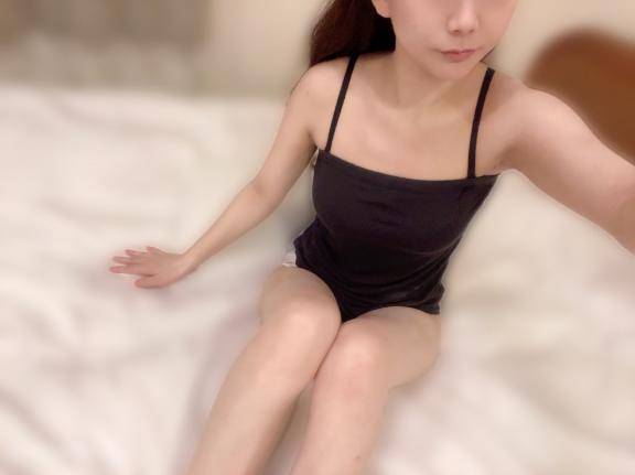 - ??? 10:00～出勤