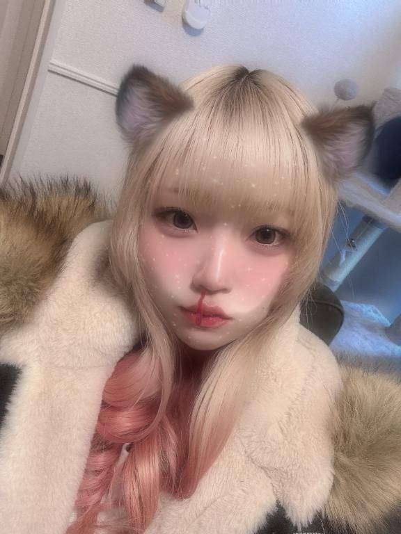 日高　さき（下関　スタイリッシュ秘書）