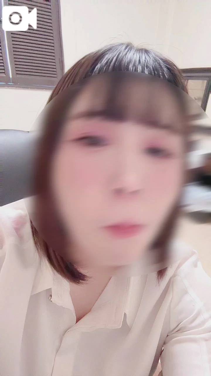 美味しそうに食べる僕。