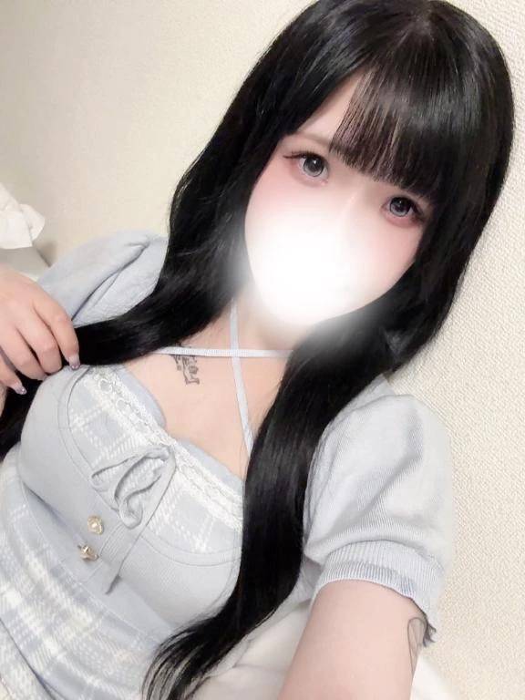 秋元 ここみ(今をトキめく20代・30代 インスパイア&スタイリッシュ秘書)