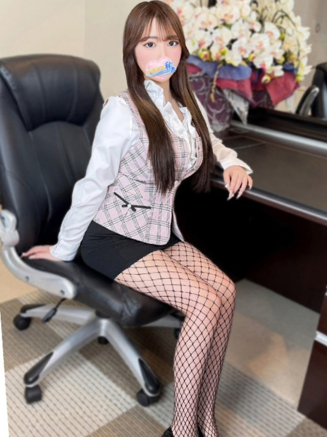 宮中　みあか（下関　スタイリッシュ秘書）