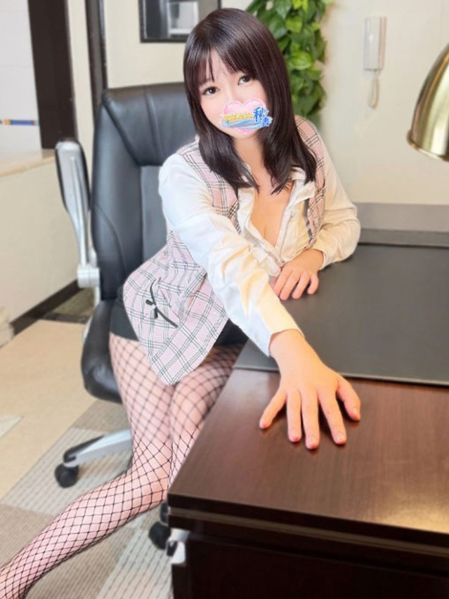 関谷　まりん（今をトキめく20代・30代 インスパイア＆スタイリッシュ秘書）