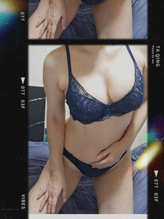 明日は出勤ですよー★