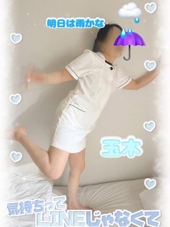 明日は出勤いたします♪