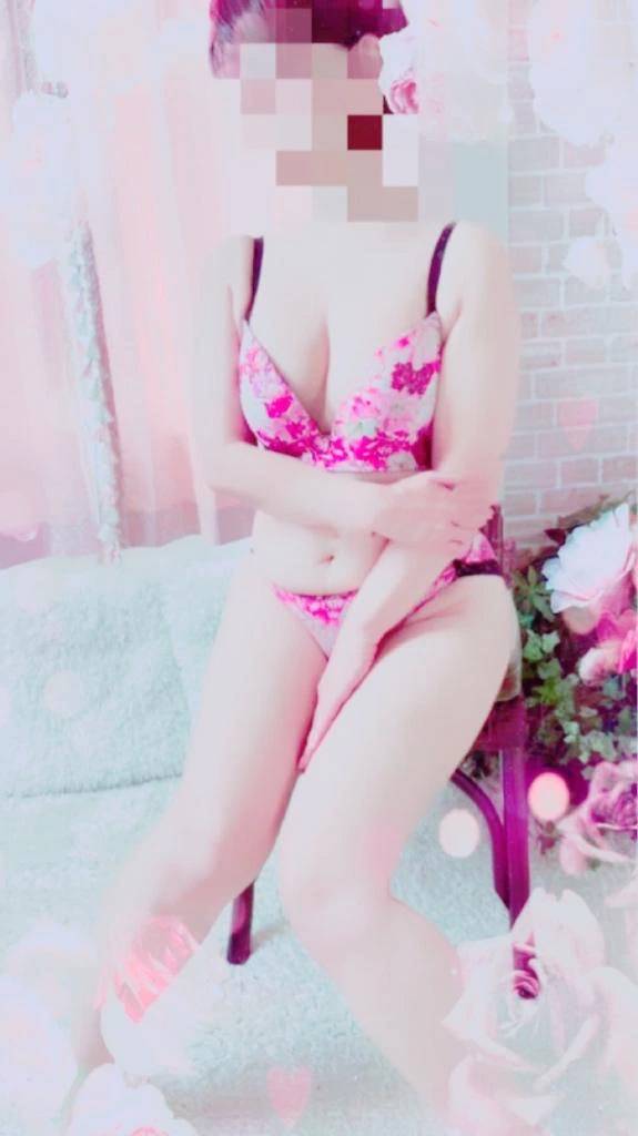 華乃 柚子（人妻の雫　福山店）