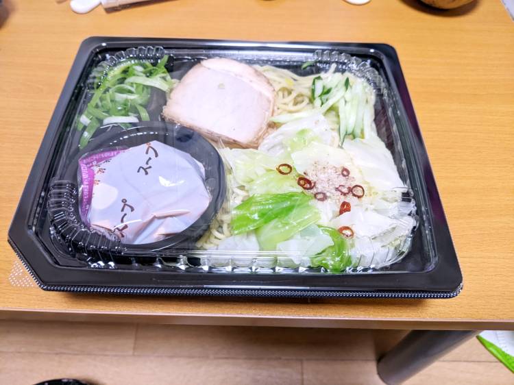 夜は　広島つけ麺