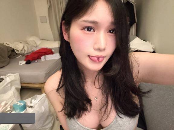 お邪魔しま〜す