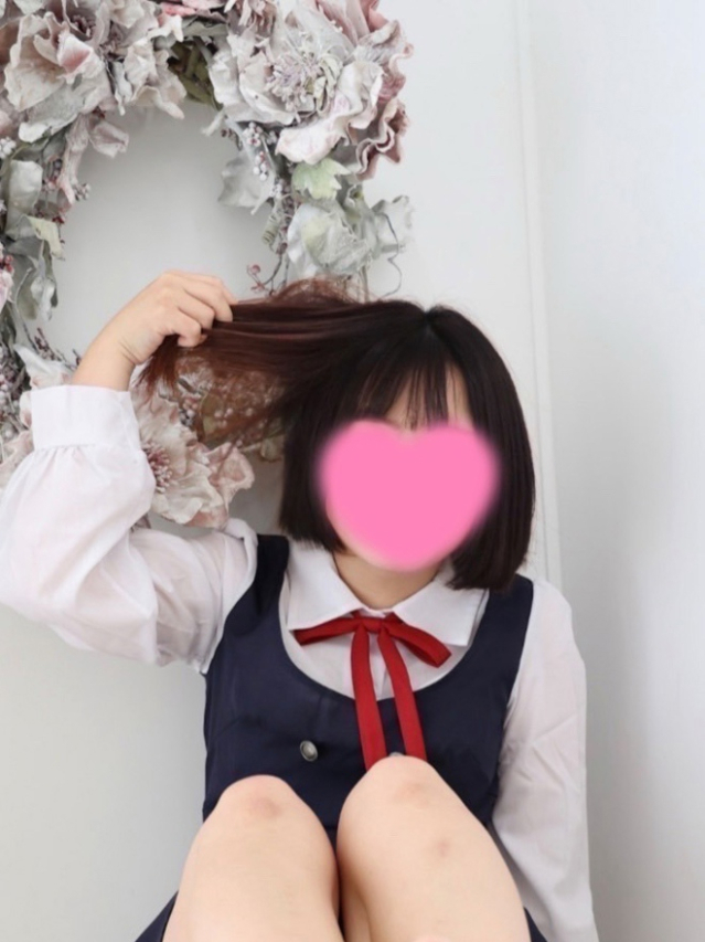 まゆ☆ロリ系元A〇女優♪