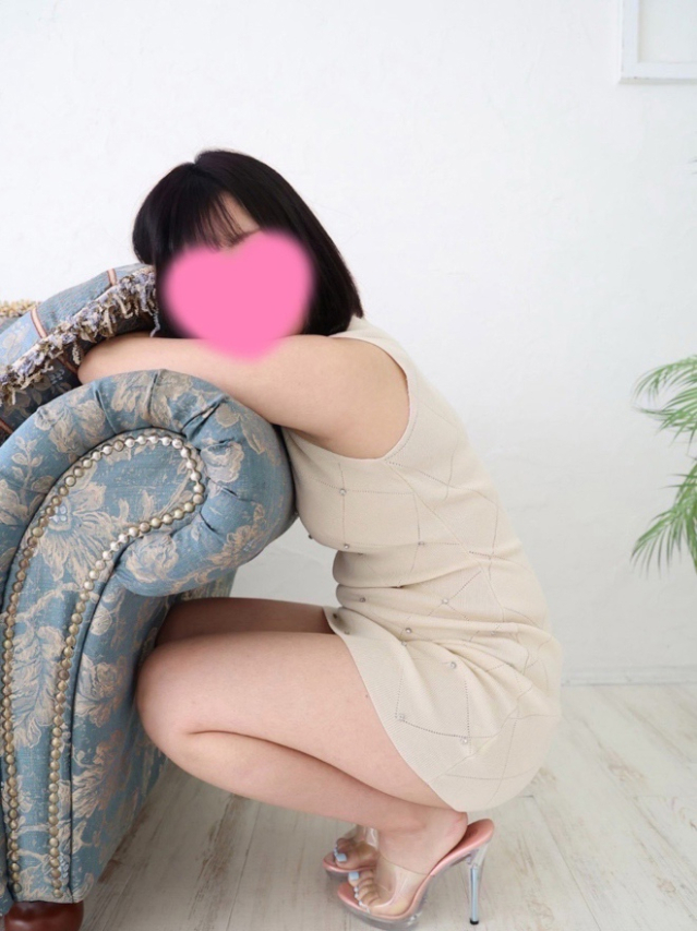まゆ☆ロリ系元A〇女優♪